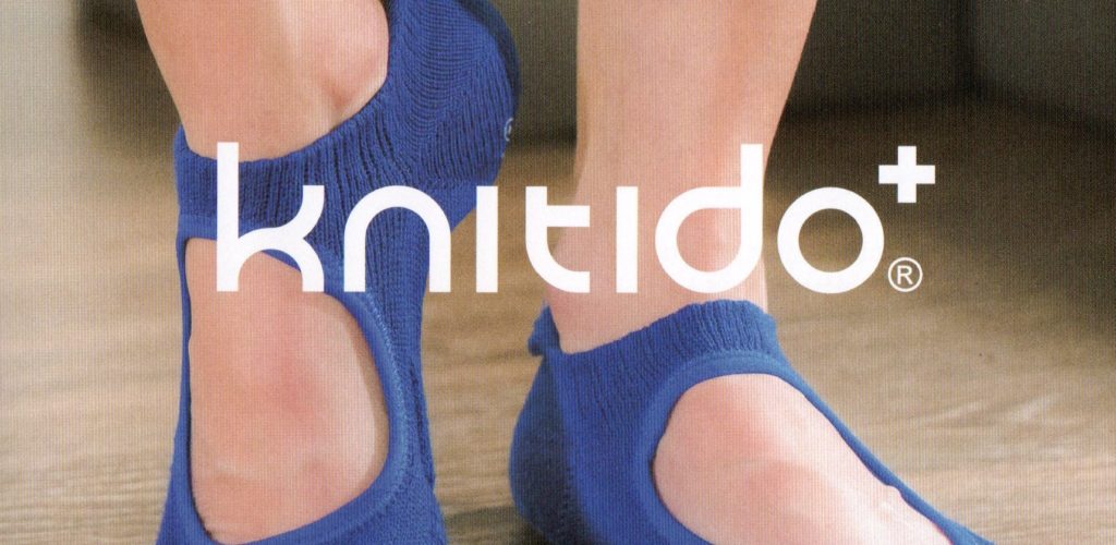 冷え性やむくみ、外反母趾などの足の悩みをサポート。Knitido+の機能性5本指ソックスで美脚とO脚・X脚を改善、パフォーマンスアップも期待できます